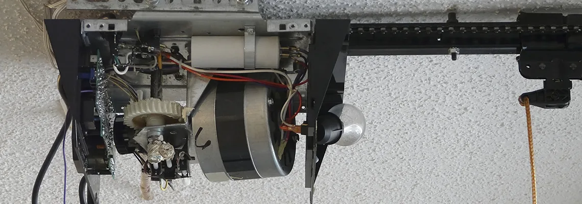 Sliding Garage Door Humming Noise Repair in Richmond Hill, Ontario