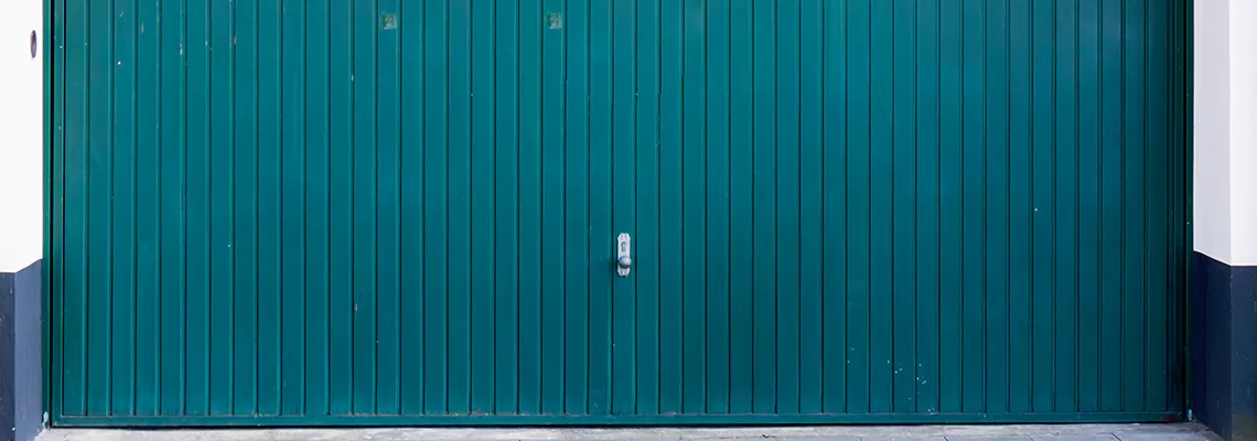 Vinyl Garage Doors Repair Specialists in Richmond Hill, ON