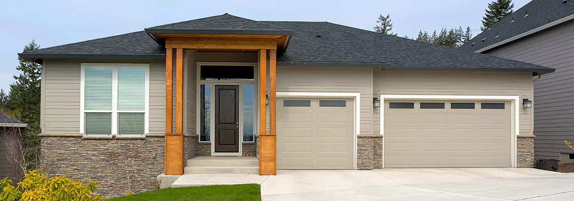 Repair Shaky Garage Door When Closing in Richmond Hill, Ontario