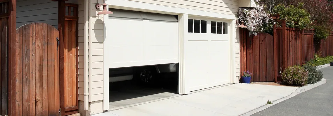 Repair Garage Door Won't Close Light Blinks in Richmond Hill, Ontario