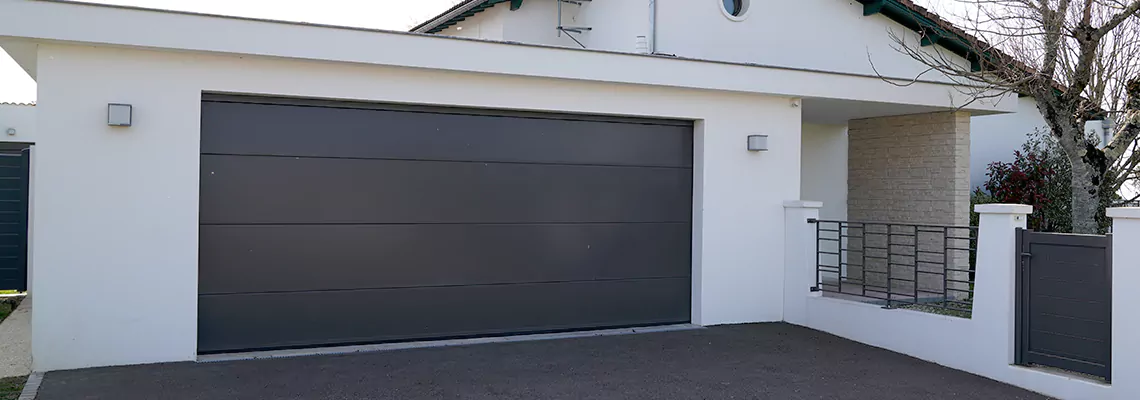 New Roll Up Garage Doors in Richmond Hill, ON